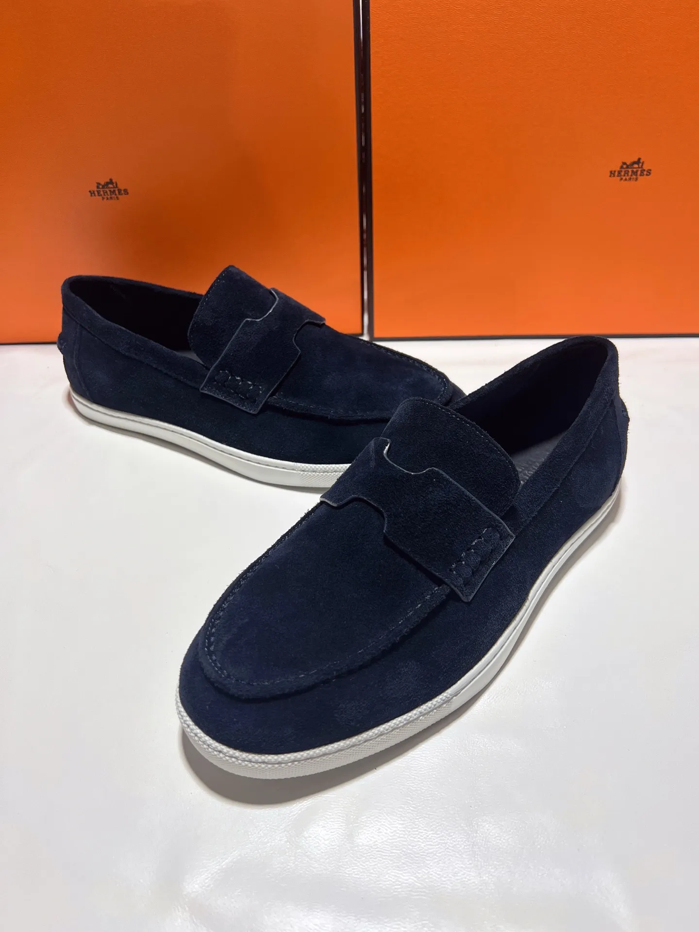 👟👟Ex-factory price 540👟👟 ♥2025 HERMES The latest hot model, the official website is developed simultaneously, original quality Size: Women's size 36/46
